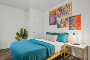 Urban Chic Apartments Near Center City